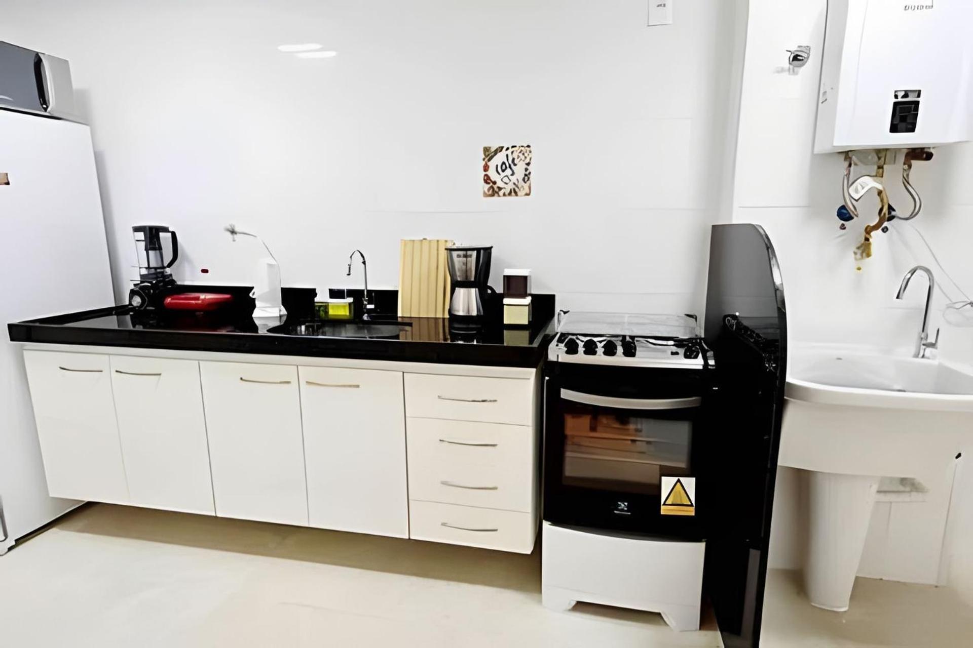 Apartamentos De 2 Quartos Com Piscina Na Praia Dos Anjos 아라이알도카보 외부 사진